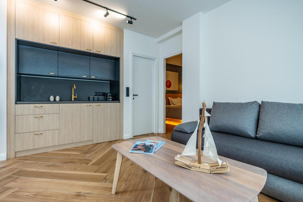 Triple A - Prime Location - Between Monastiraki & Syntagma Square-Free Parking! Афіни Екстер'єр фото