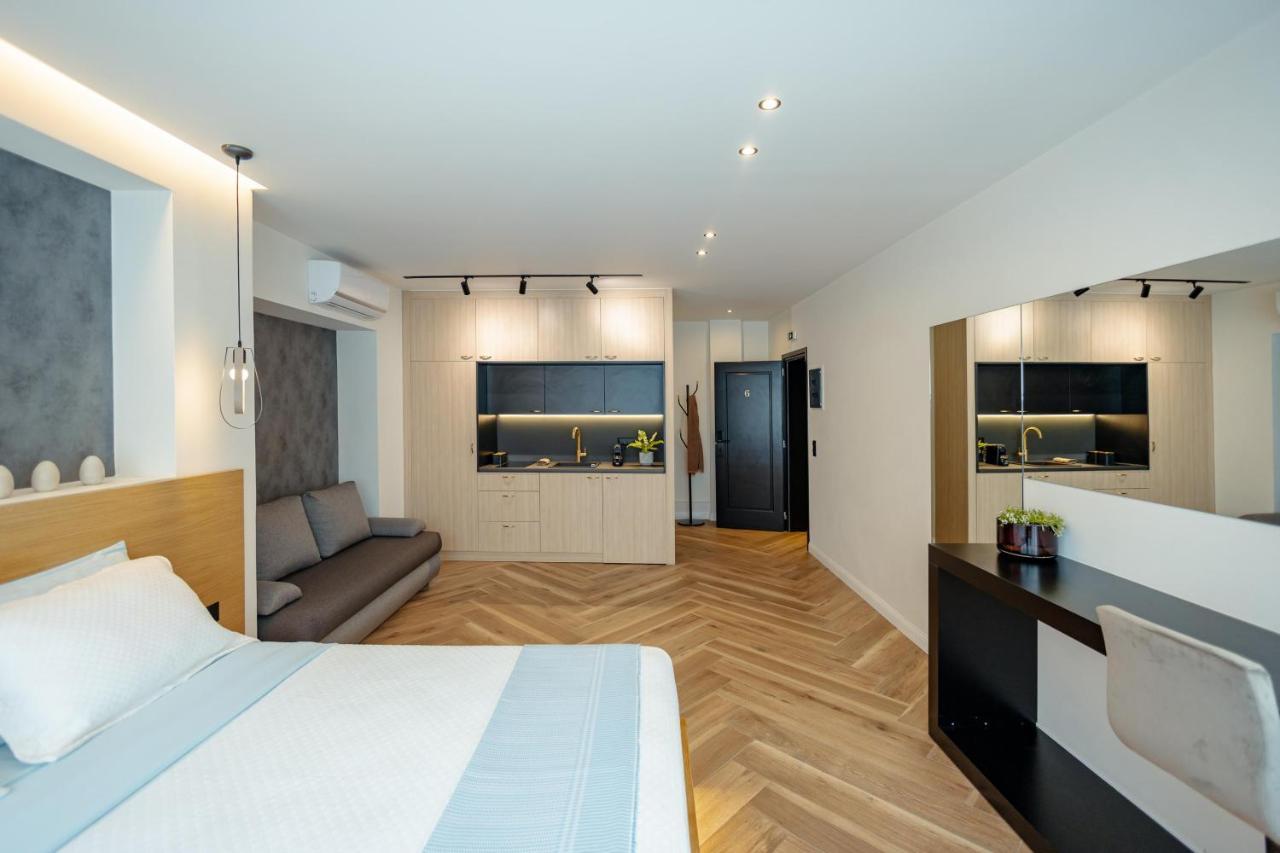Triple A - Prime Location - Between Monastiraki & Syntagma Square-Free Parking! Афіни Екстер'єр фото