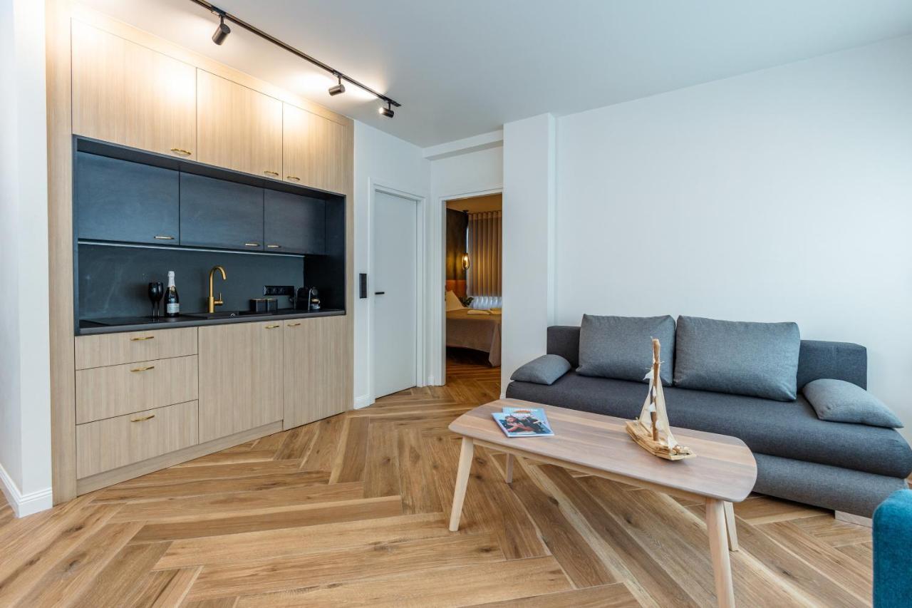 Triple A - Prime Location - Between Monastiraki & Syntagma Square-Free Parking! Афіни Екстер'єр фото